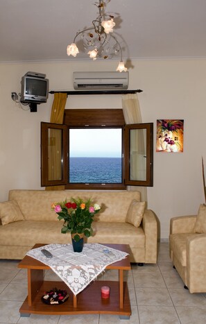 아파트, 침실 1개, 바다 전망 | 거실