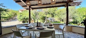 Villa la Bonaccia - Three Bedroom Villa, Sleeps 6