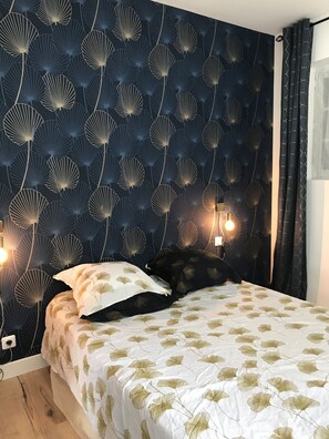 2 Schlafzimmer, Reisekinderbett, kostenloses WLAN, Bettwäsche