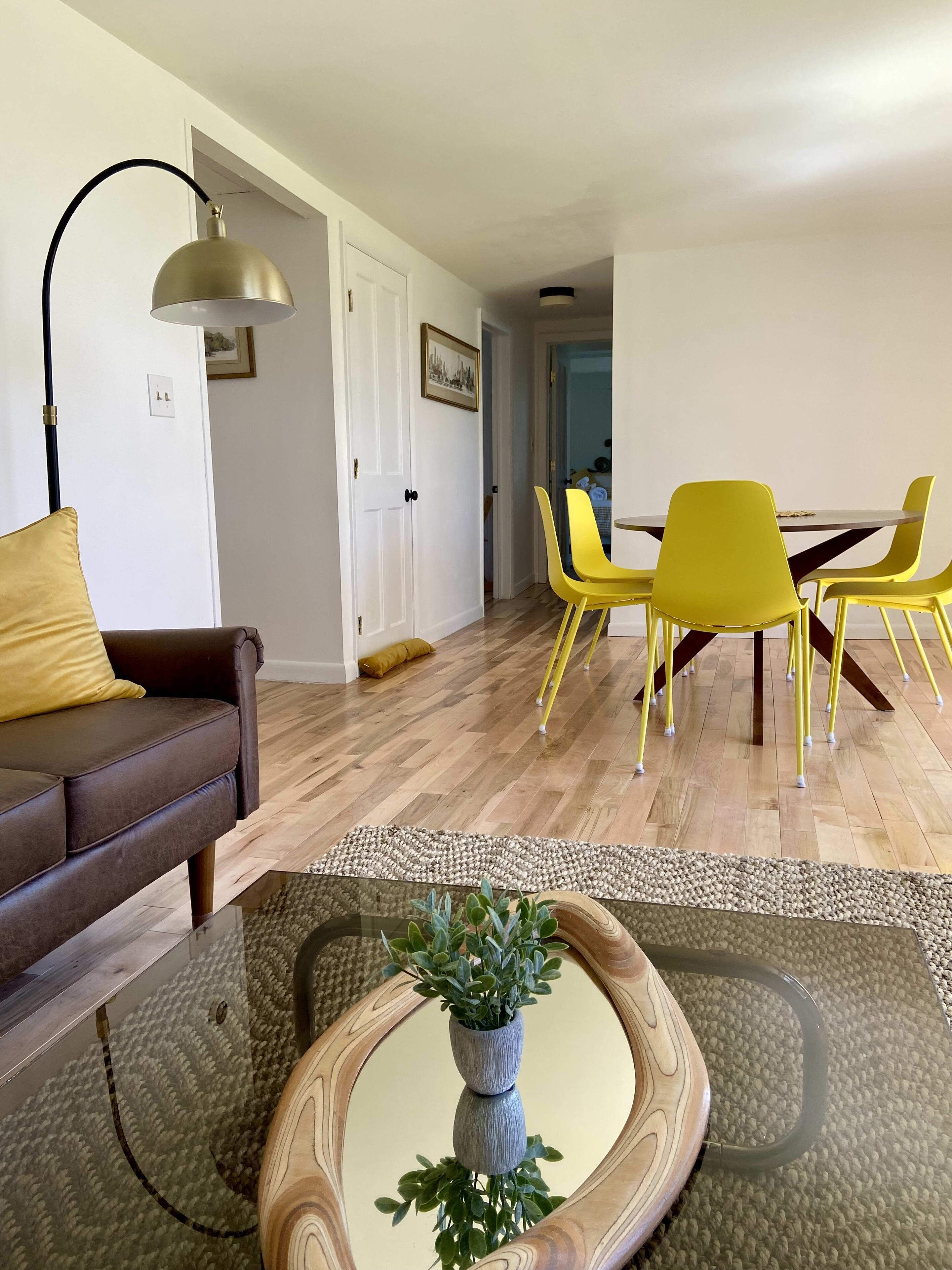 Canary House: ski house near Butternut!