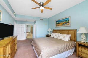 3 bedrooms, WiFi - Laketown Wharf  - Cozy 2brdm unit (Panama City Beach)