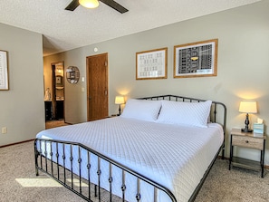 2 chambres, fer et planche à repasser, Wi-Fi gratuit, draps fournis