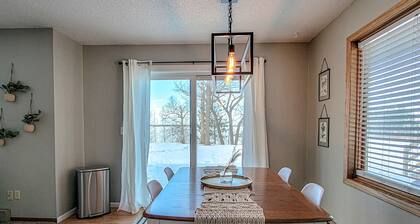 Breezy Hills - Unit 4;Lake Bemidji, King bd, Kayaks, PB Trail!