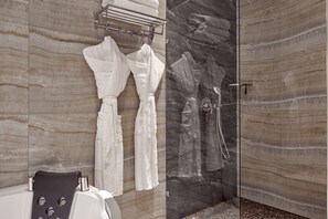 Presidential Suite, Jetted Tub | Bilik Mandi | Pengering rambut, jubah mandi, selipar, tuala disediakan 
