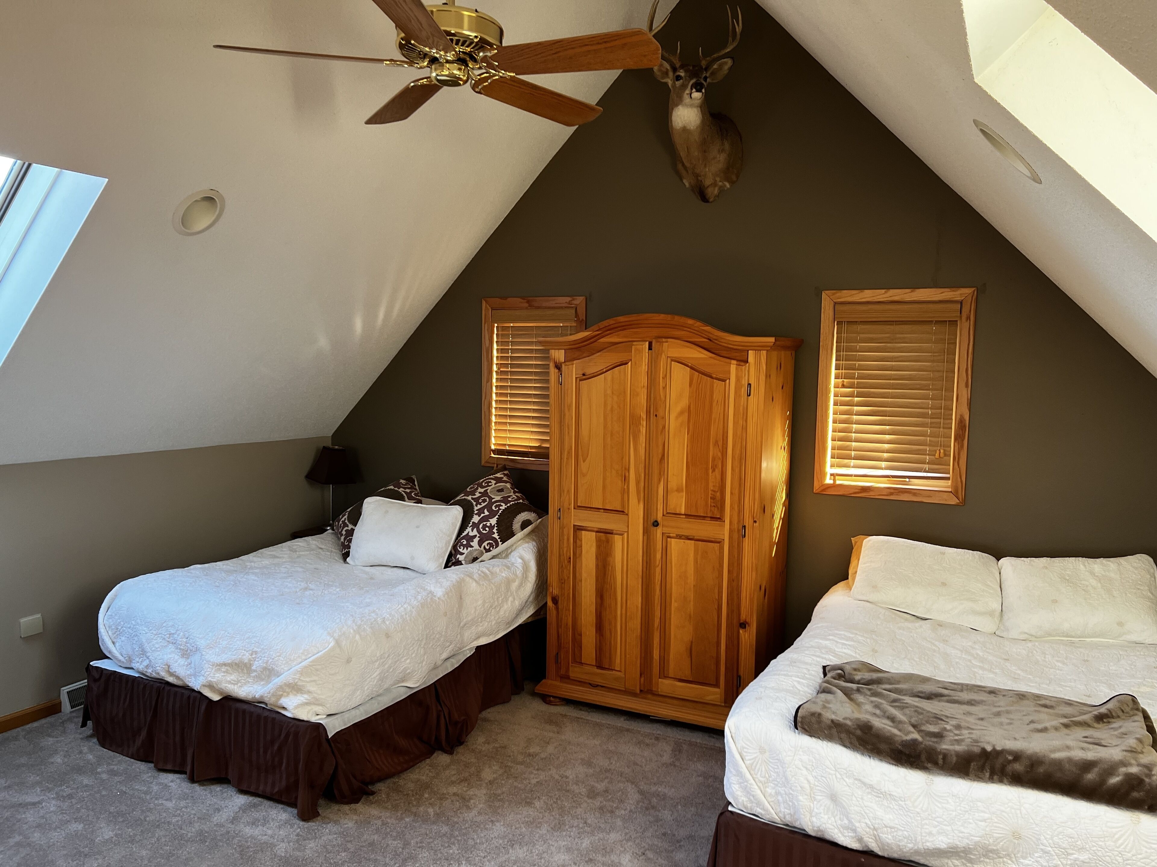 8 Bed Lake Home with Lake View