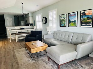 TV - Pawley's Bunker 3Bedroom, 3Bath True Blue Condo (Pawleys Island)