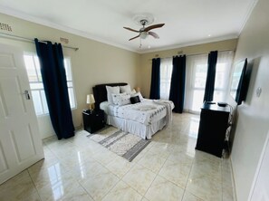 3 habitaciones, internet y ropa de cama 