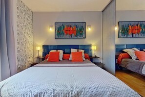 Dobbeltrom – comfort | Sengetøy av topp kvalitet, individuelt innredet og blendingsgardiner