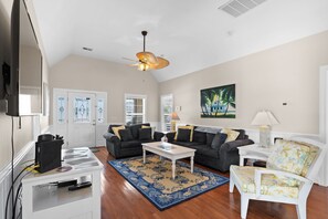 智能电视、DVD 播放器