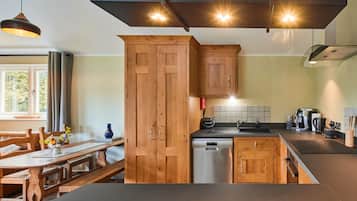 Cottage | Interior