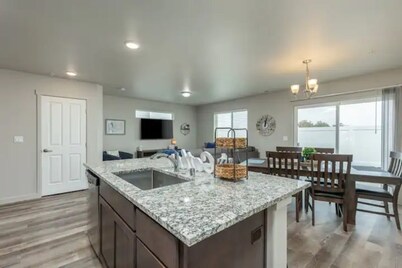 Let's Gather - Centrally Located & Pet Friendly.