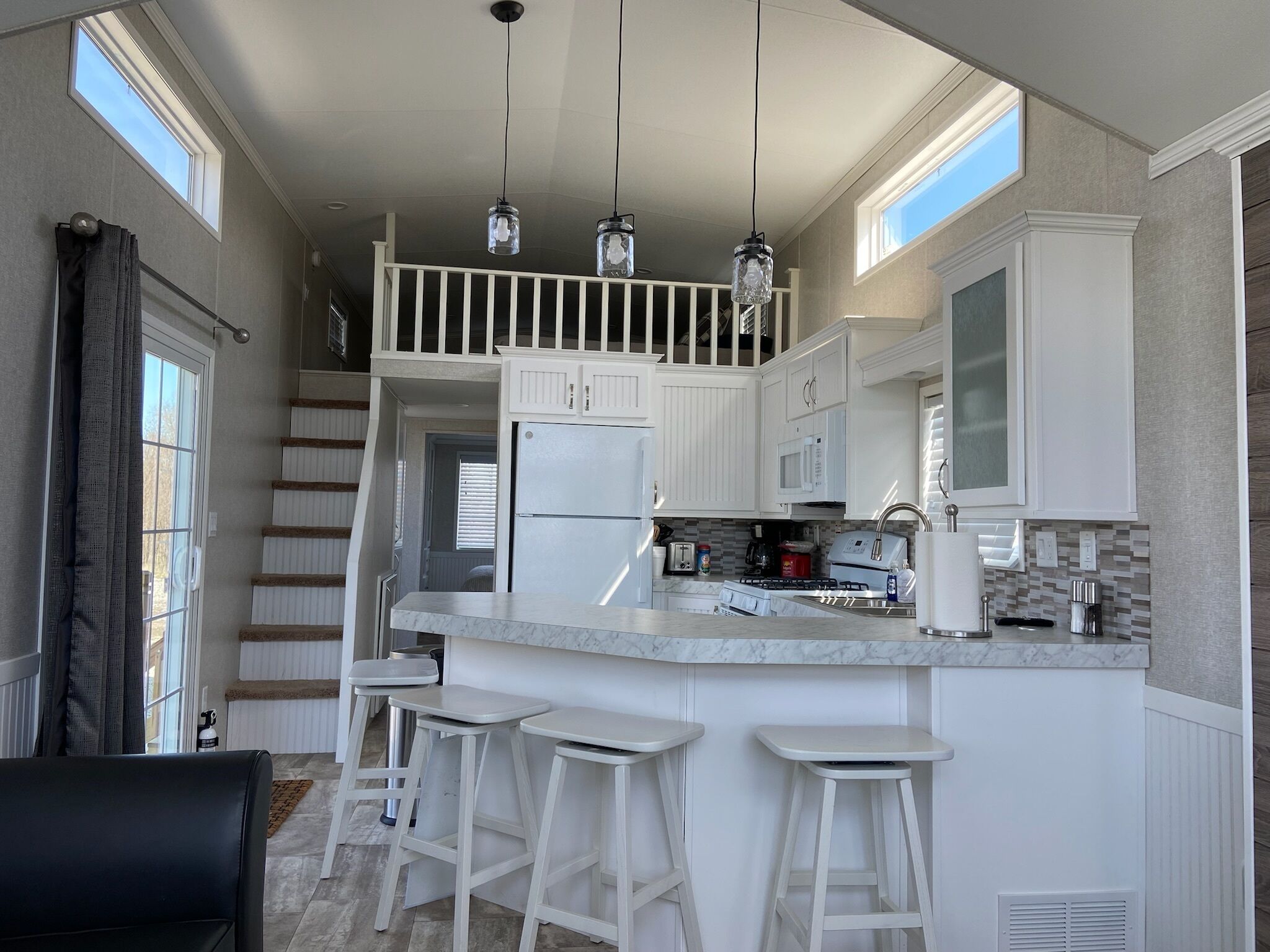 Quaint Cabin minutes from Lake Rathbun