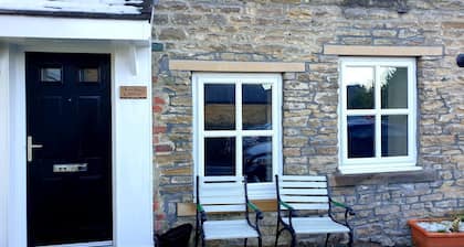 Farthing Cottage