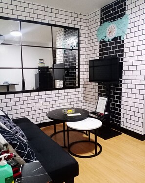 Interior - Relaxing 1-Bedroom Condo Unit (by Lee Portum) (Marilao)