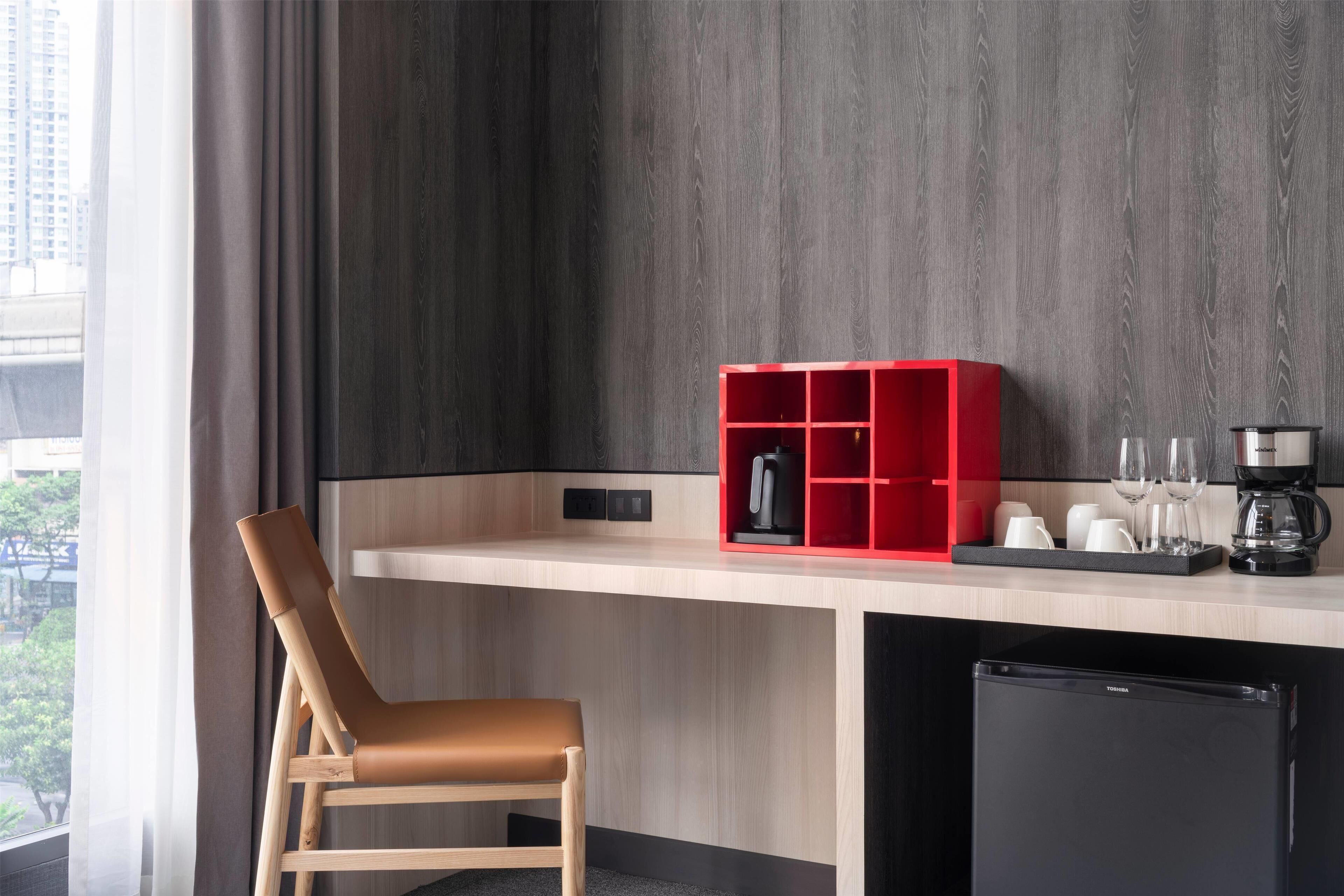 1 bedroom, in-room safe, desk, laptop workspace