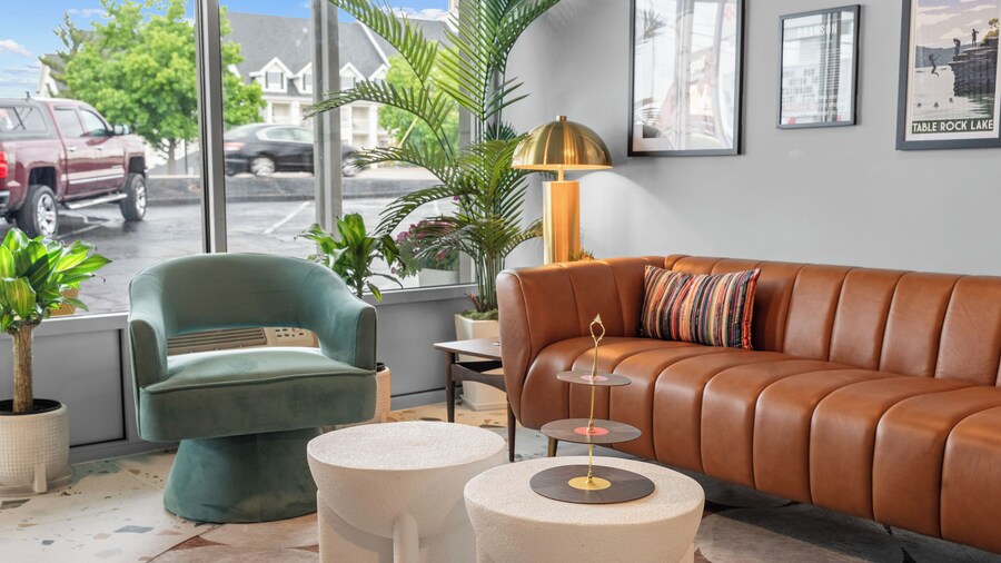 The Retro Hotel