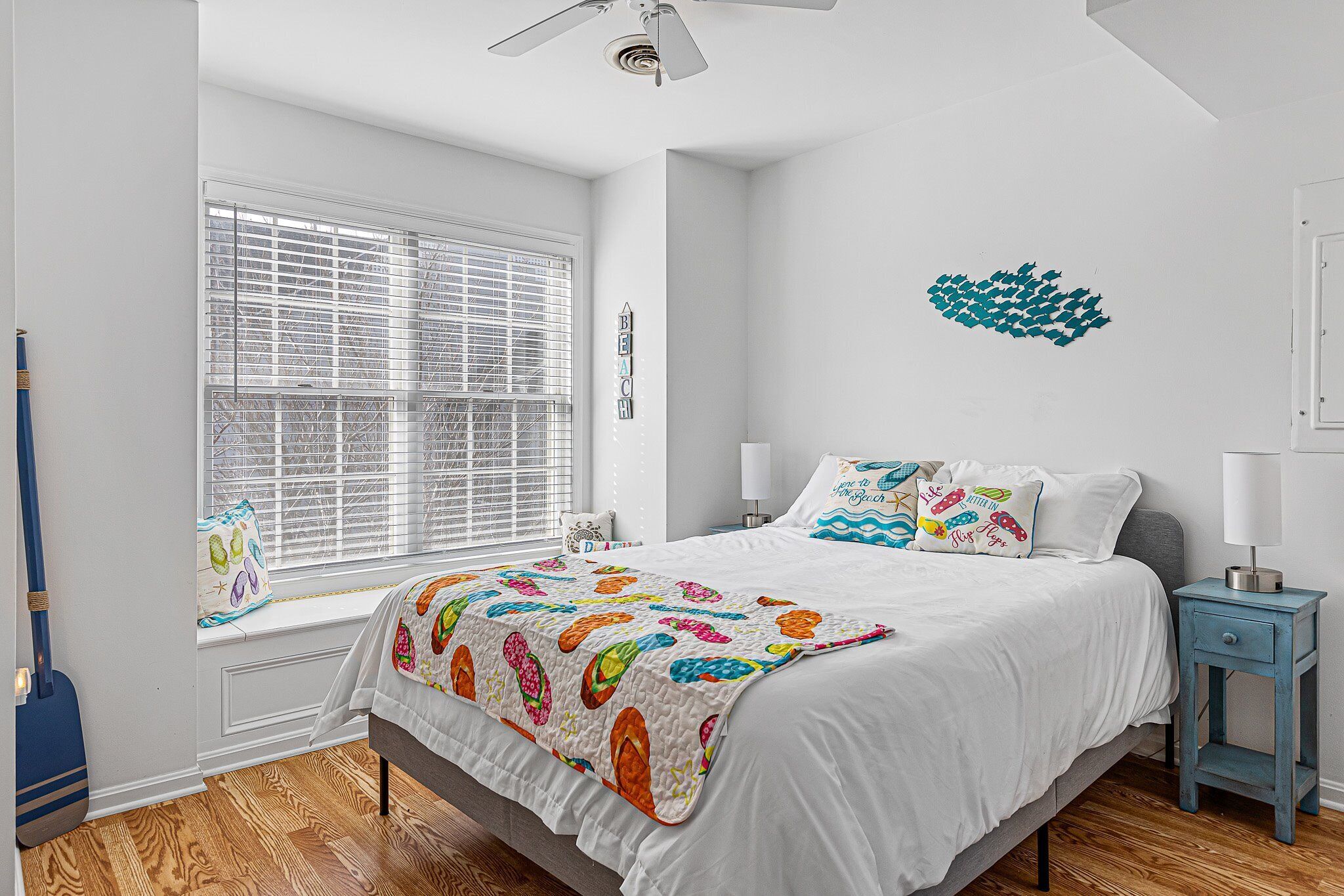 Unobstructed view of the Chesapeake Bay, w/ a beach!