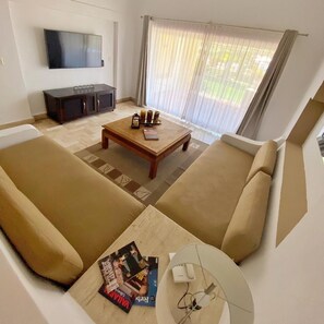 Smart TV - Luxury hotel full amenities ground level and steps to the beach (Puerto Vallarta)