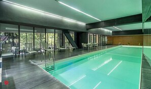 Piscine couverte