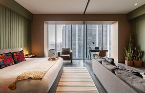 1 室のベッドルーム、デスク、アイロン / アイロン台、旅行用ベビーベッド