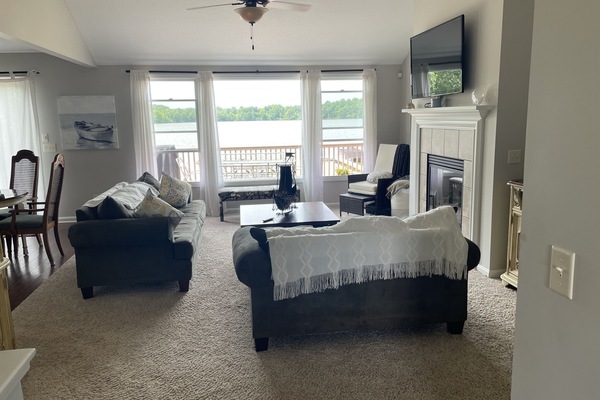 Upstairs living area with gorgeous view of Lake Diane.