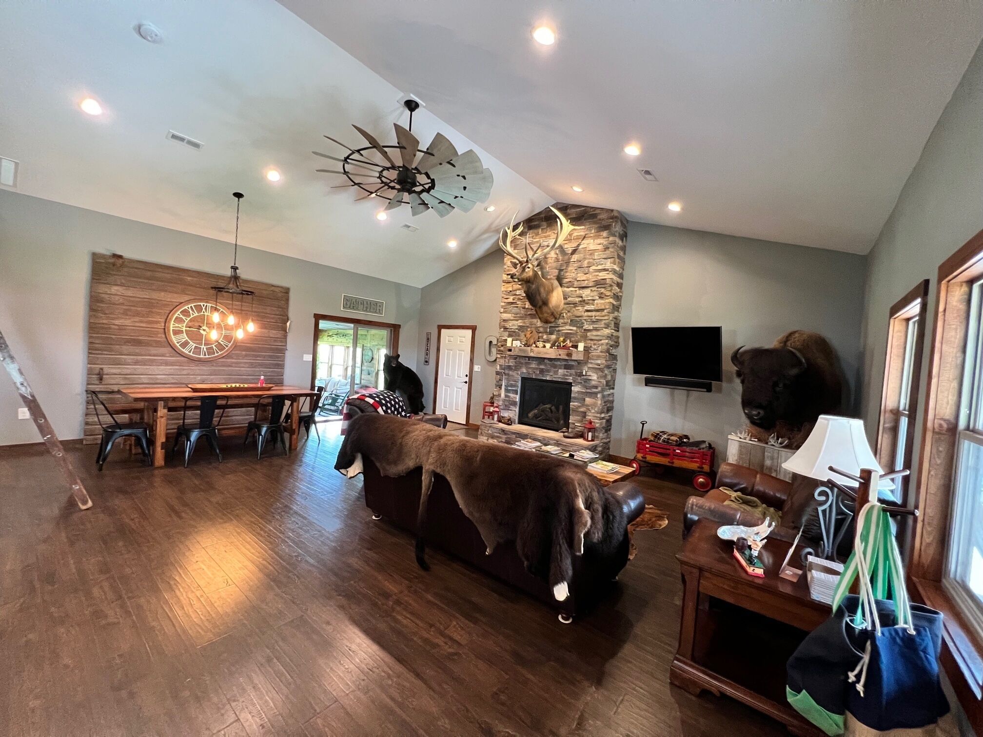 Lake Ericson Spacious Cabin - Nebraska
