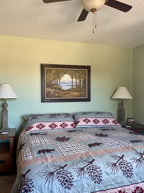 3 bedrooms, WiFi, bed sheets - Peaceful Cabin with Beautiful Mountain Views (Custer)