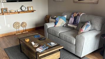 TV, books