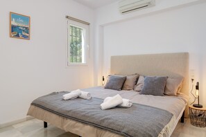 3 bedrooms, iron/ironing board, free WiFi, bed sheets - Casa Calabaza (La Herradura)