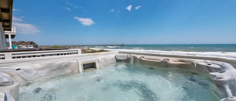 Bañera de hidromasaje exterior