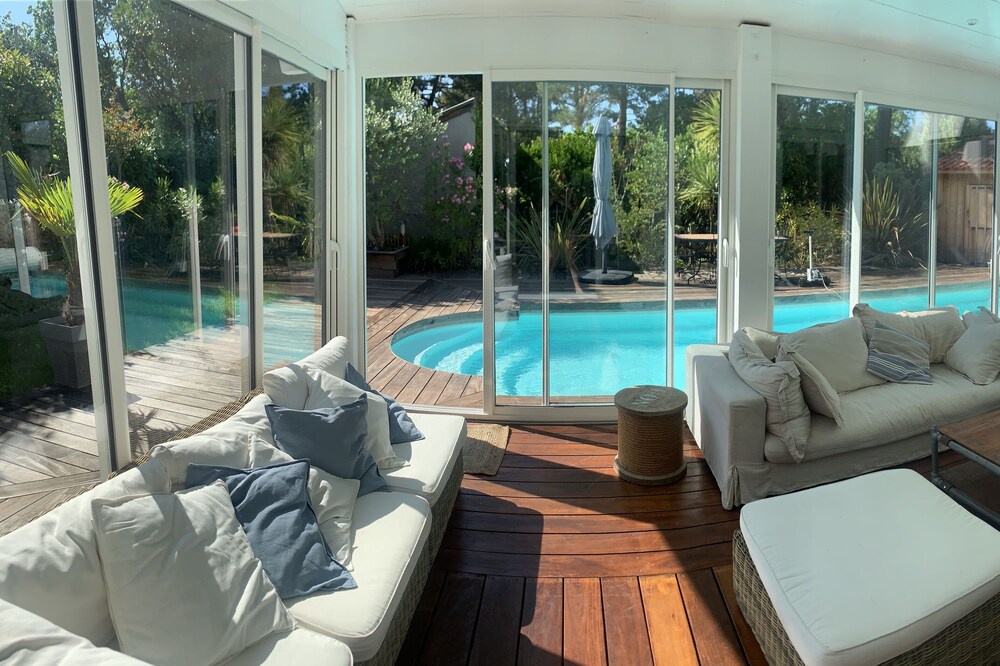 Villa Maluel, pool, 10 to 18 pers, 7 bedrooms, beach within walking distance