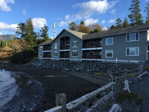 Exterior - Admiralty Suite at Island View (Sitka)