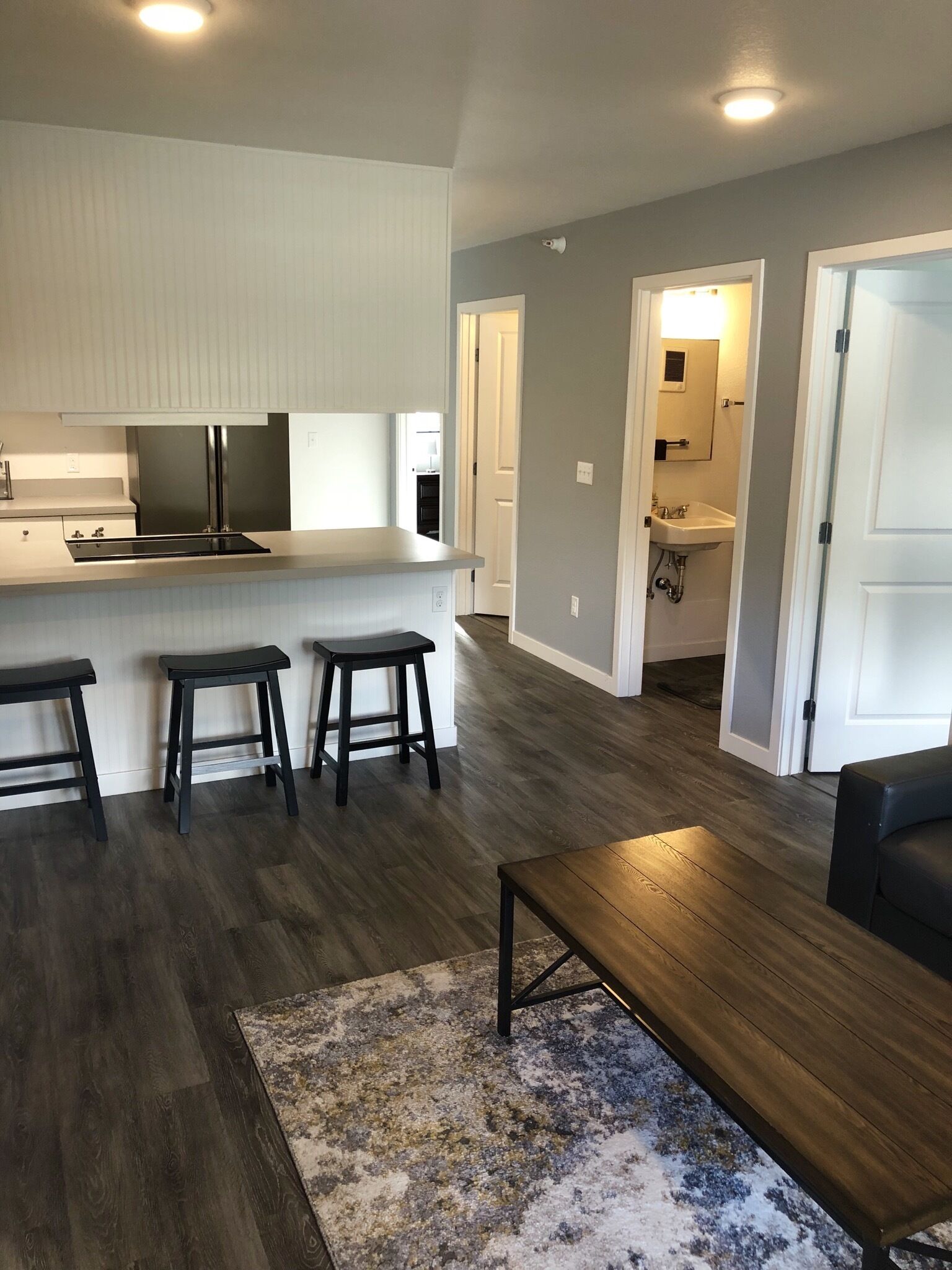 Beautiful Three Bedroom, Two Bath with Mountain Views