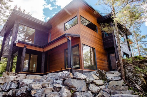 Stone Lantern House: 3  BR, 3.5  BA House in Sitka, Sleeps 10