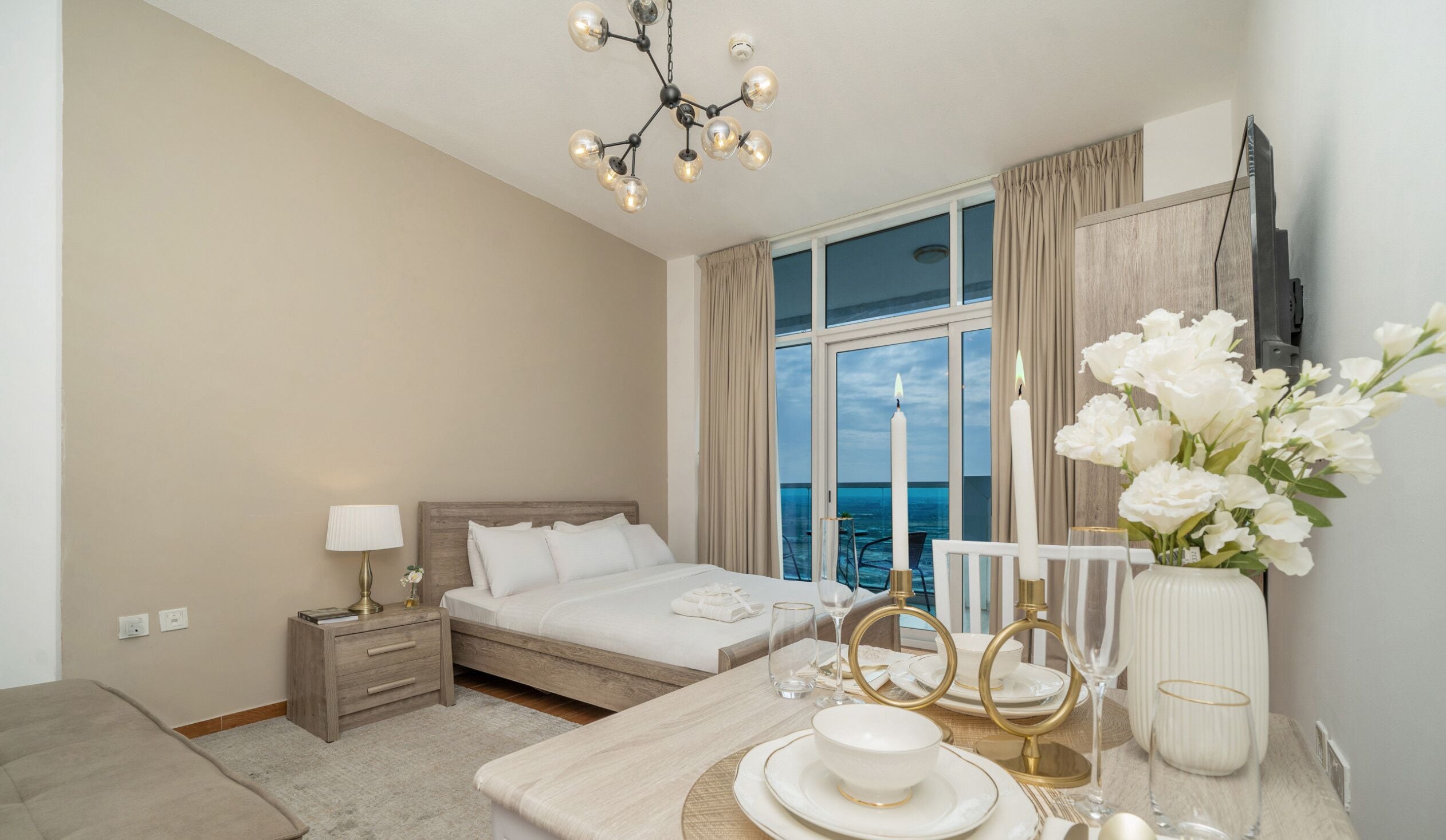 Zimmersafe, Bügeleisen/Bügelbrett, kostenloses WLAN, Bettwäsche