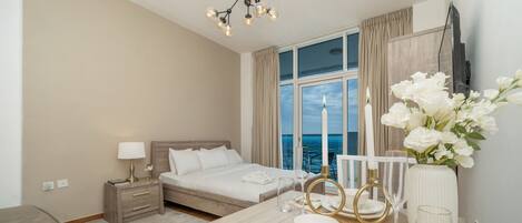 Värdeförvaringsskåp på rummet, strykjärn/strykbräda och gratis wi-fi