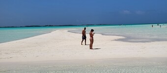 Ocean Views - Comfy family home sleeps up to 10 - WOW