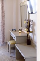 Economy Room | Television