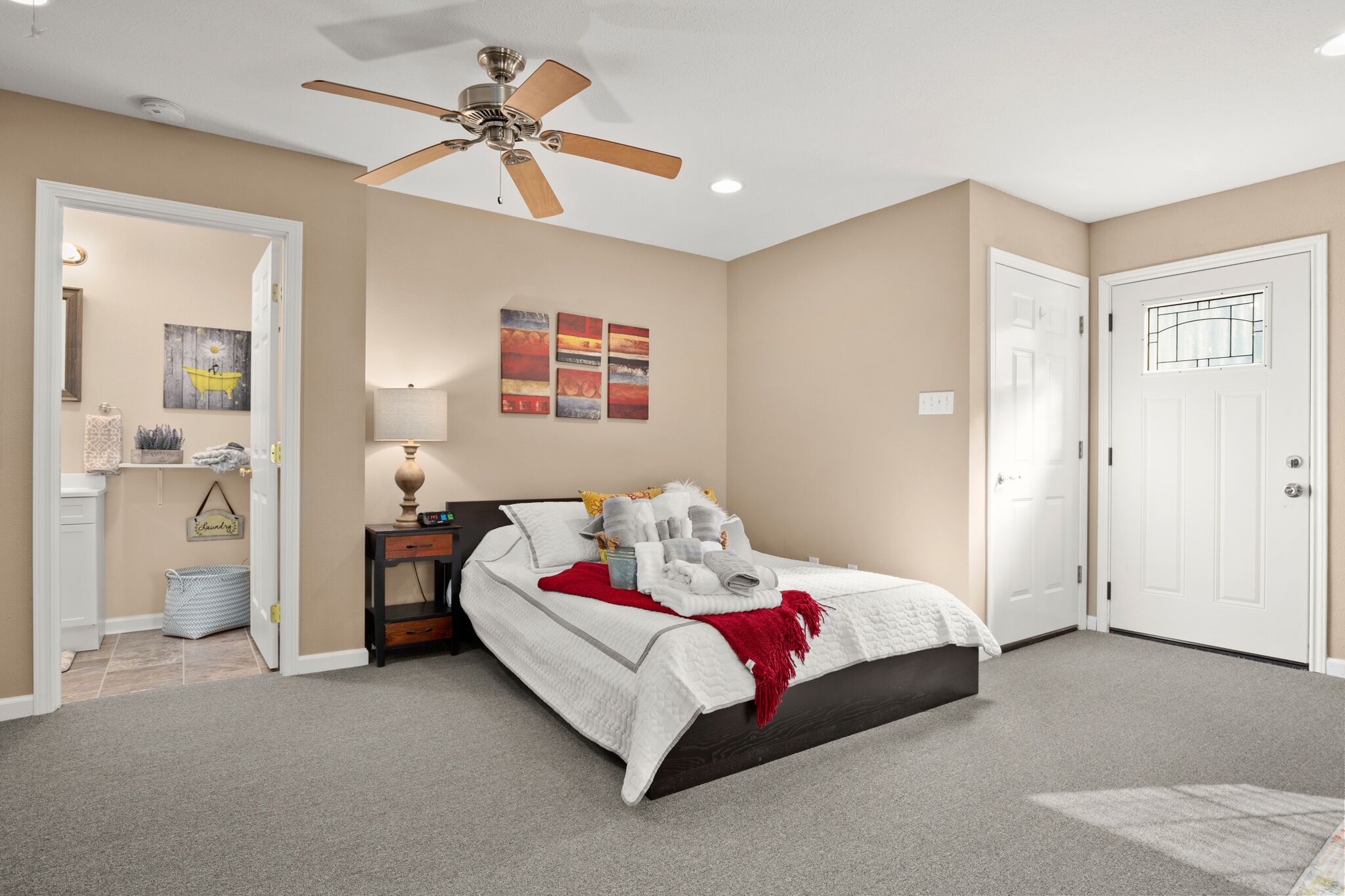 2 separate Living Quarters-close to Stadium, Texas State and Floating the River