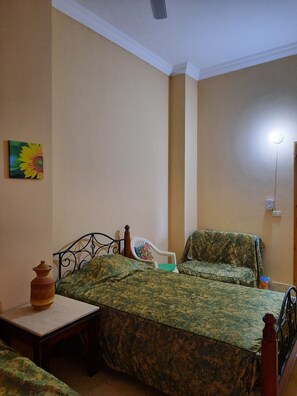 5 bedrooms, bed sheets - Beautiful villa with private beach on the Red sea (Бур-Сафага)