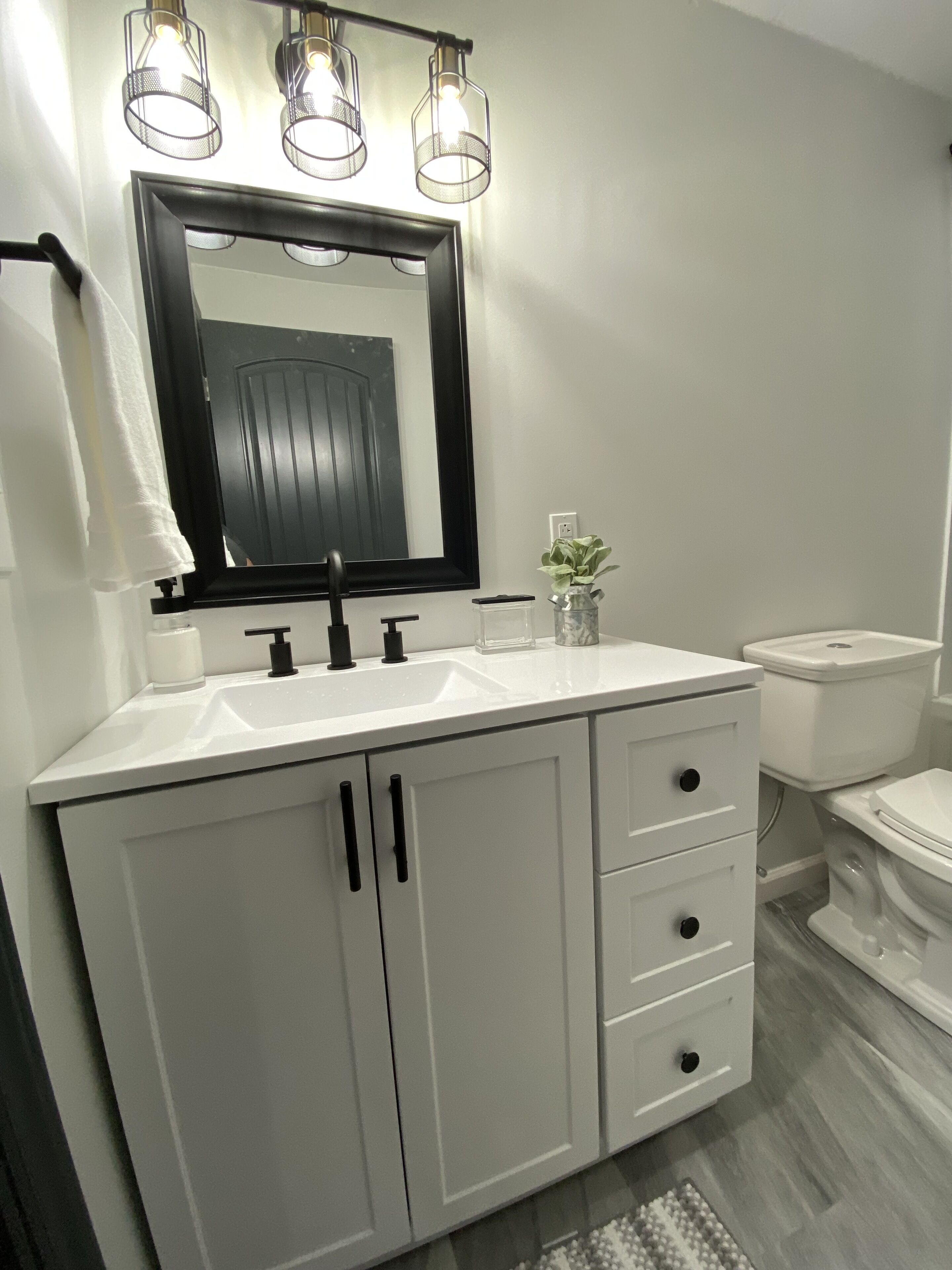 Cozy Private Suite in High Point