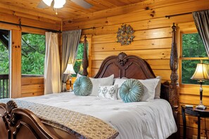 3 bedrooms, desk, free WiFi, bed sheets