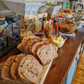 Free daily self-service breakfast