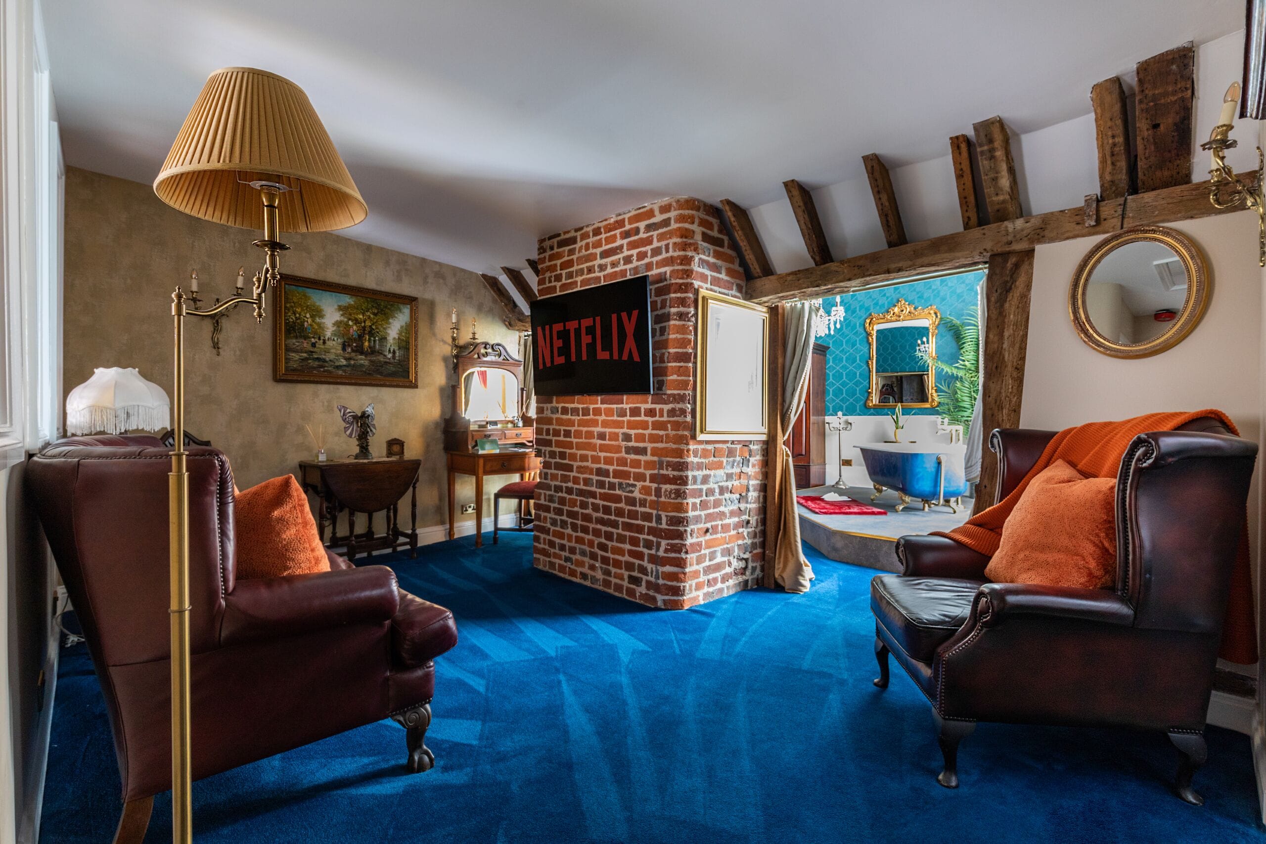 Family Apartment, Private Bathroom, Courtyard View (The De Vere Suite) | Lounge