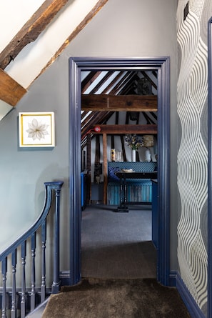 Superior Apartment, Private Bathroom (D'Arcy Suite) | Private kitchen - Staycations Maldon Suites (Maldon)