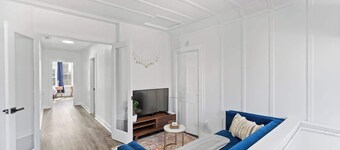 Cozy Gem: East Rock |King Bed| Near DT|Yale 3 beds