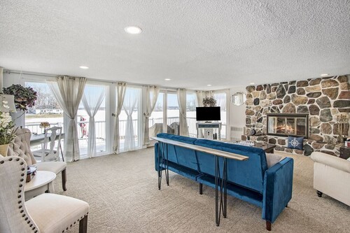 Lake Front @ Pine Lake w/ Kayaks & Paddle Boat