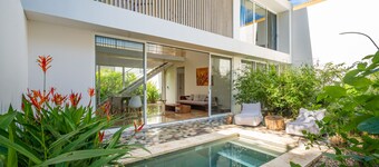 Brand New 3 bedrooms Villa with pool 5 min to beach