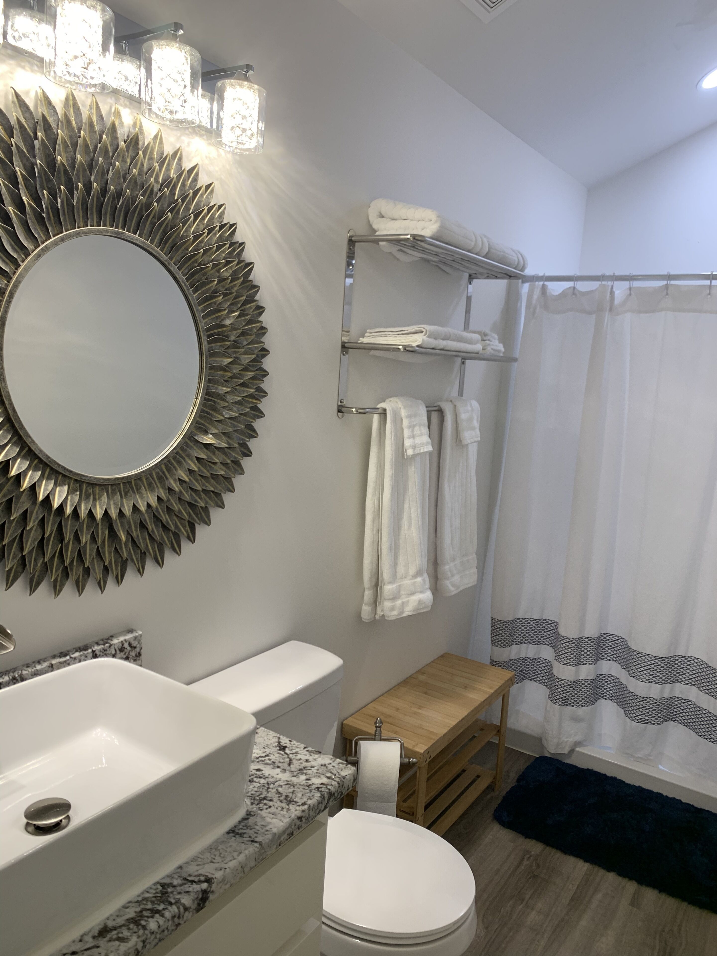 Tiny House with a beautiful view of lake Tenkiller