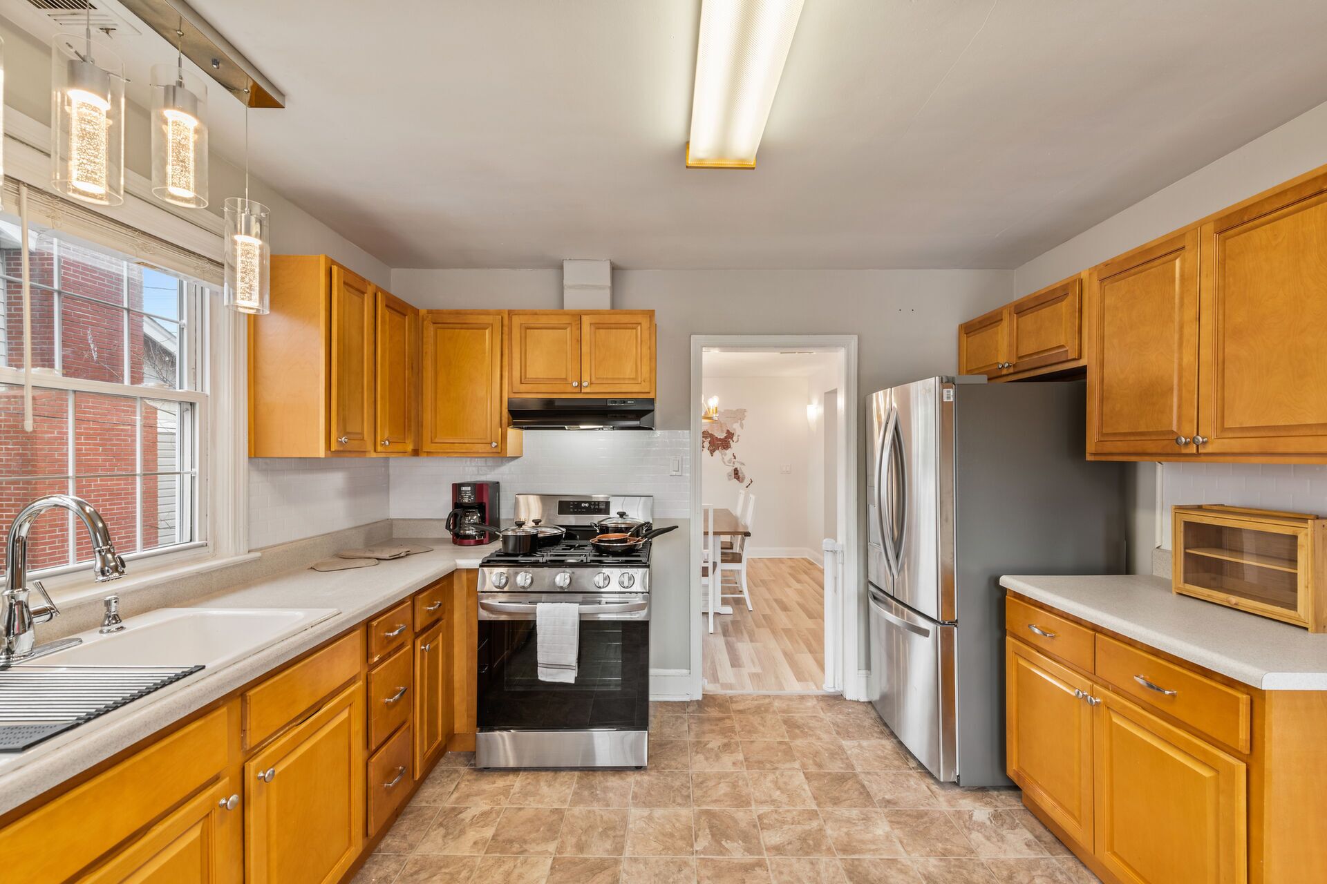 Steps to Public Beach Access!!